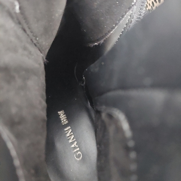 Amazing Gianni Bini Platform Boots sz 8.5 Blk/Wht - Picture 6 of 7